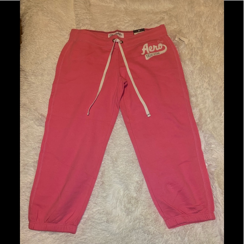 Aeropostale Pink Capri Sweatpants 🌸